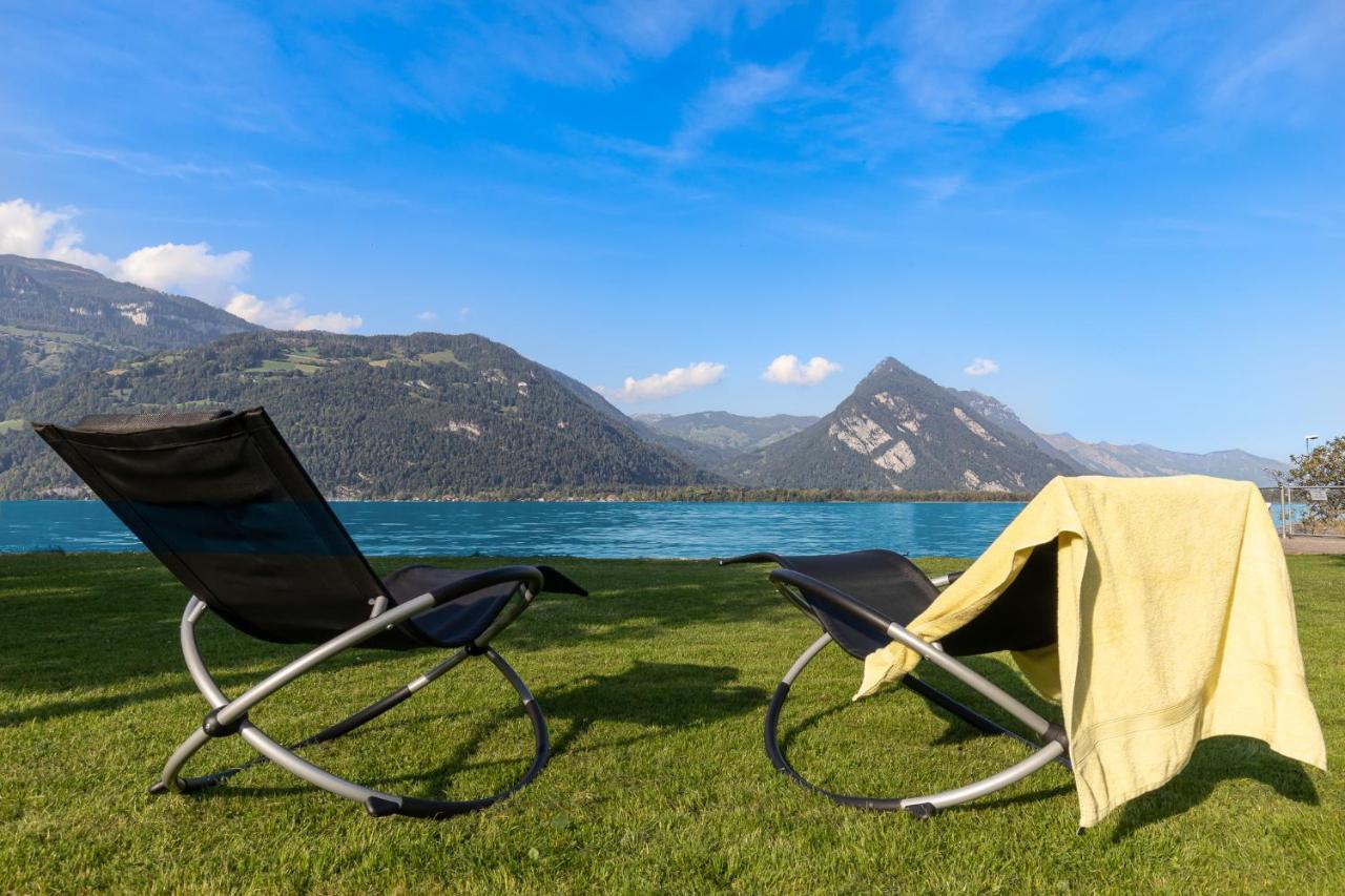 Strandhuesli Directly On Lake Thun دارليغن المظهر الخارجي الصورة