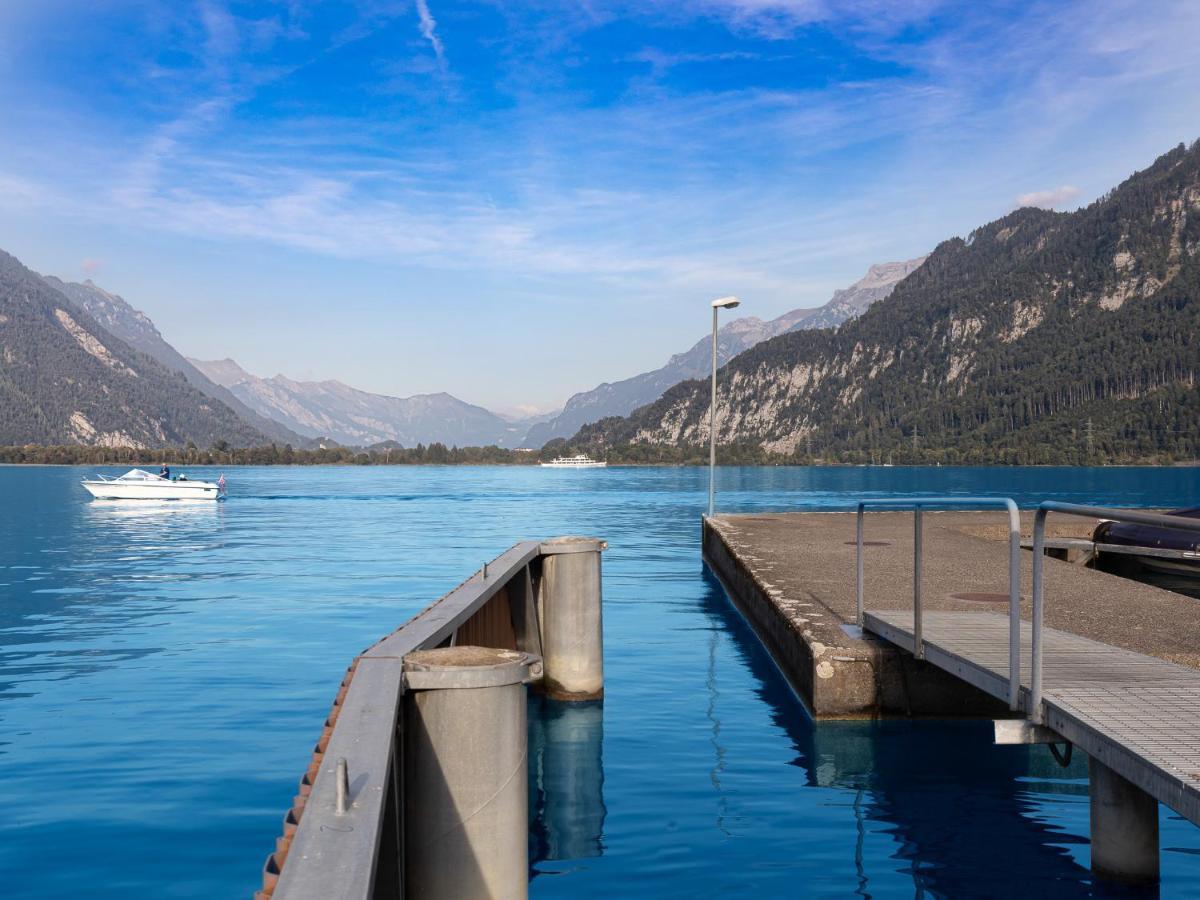 Strandhuesli Directly On Lake Thun دارليغن المظهر الخارجي الصورة